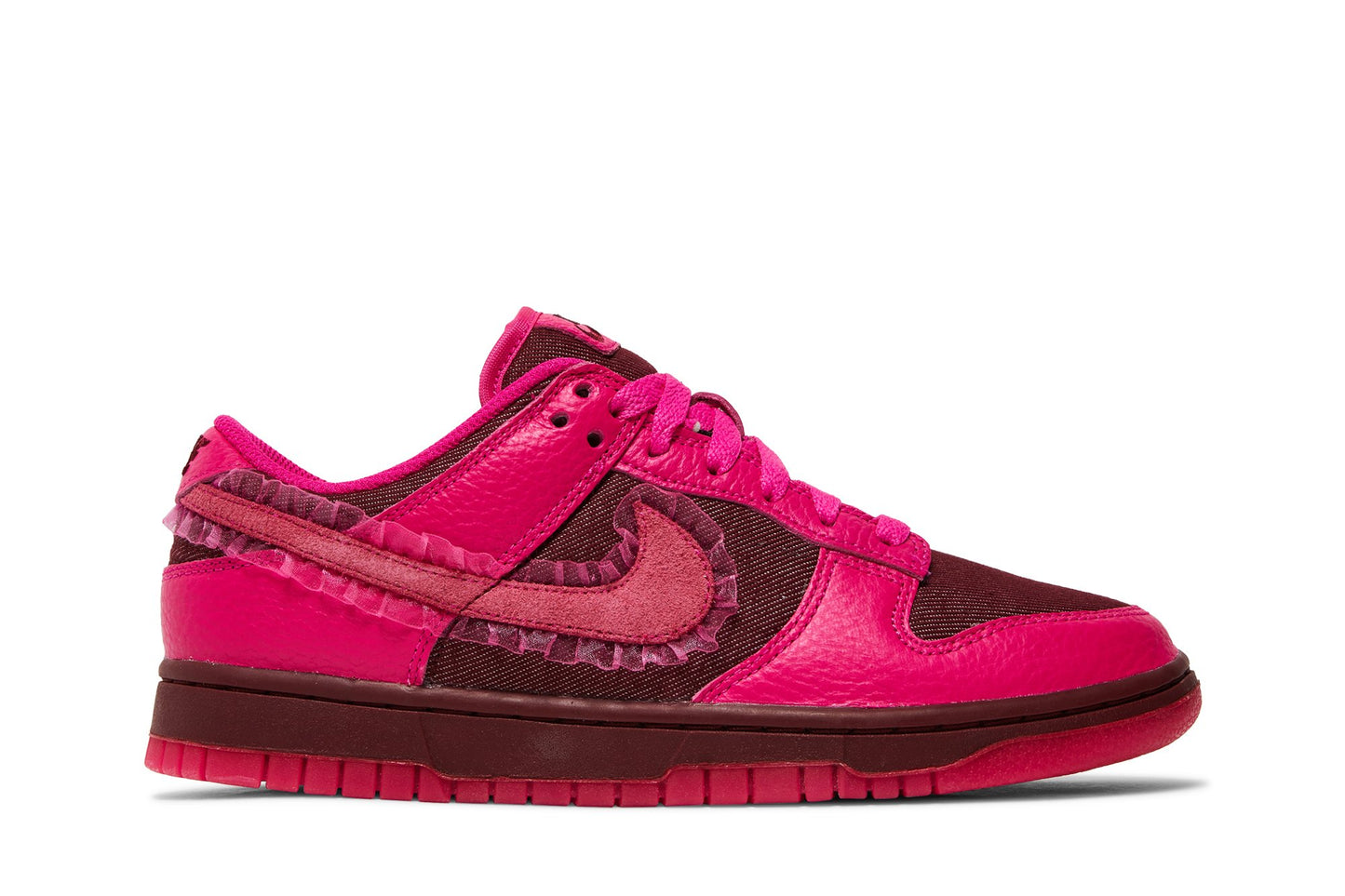 Wmns Dunk Low 'Valentine's Day' DQ9324-600